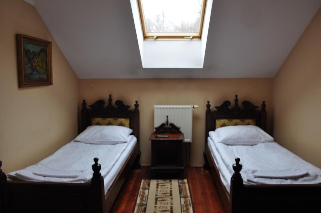 Ostoya Inn & Granary Jasionka Ruang foto