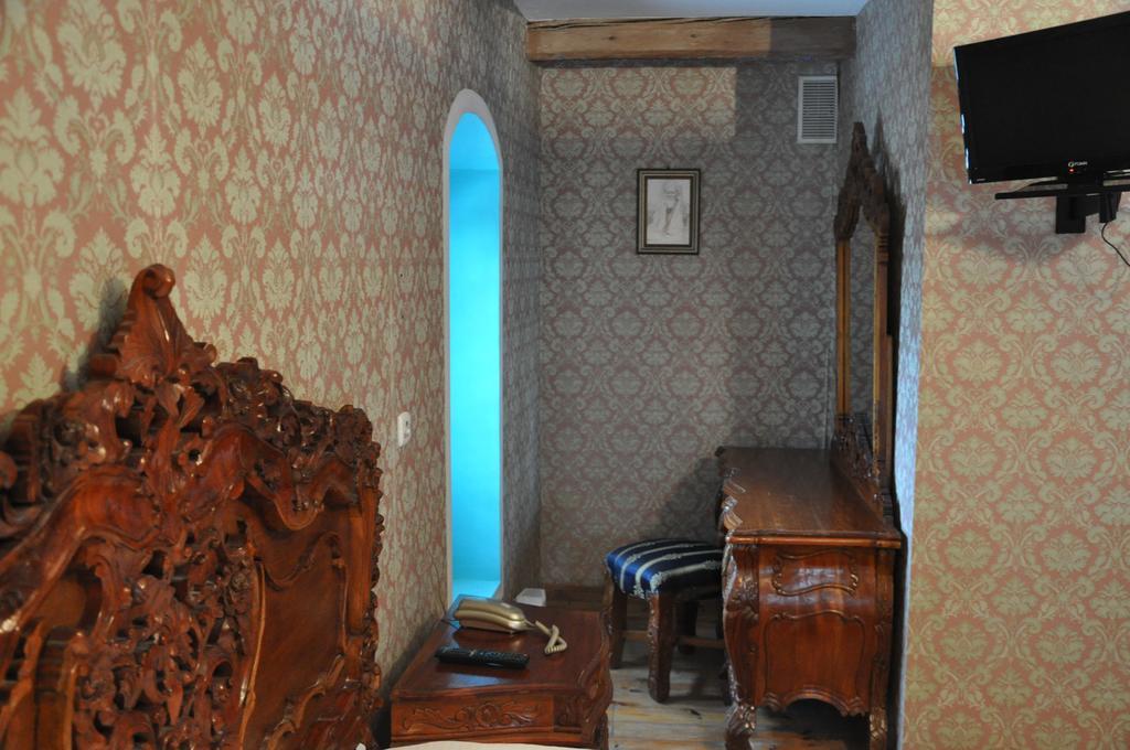 Ostoya Inn & Granary Jasionka Bagian luar foto