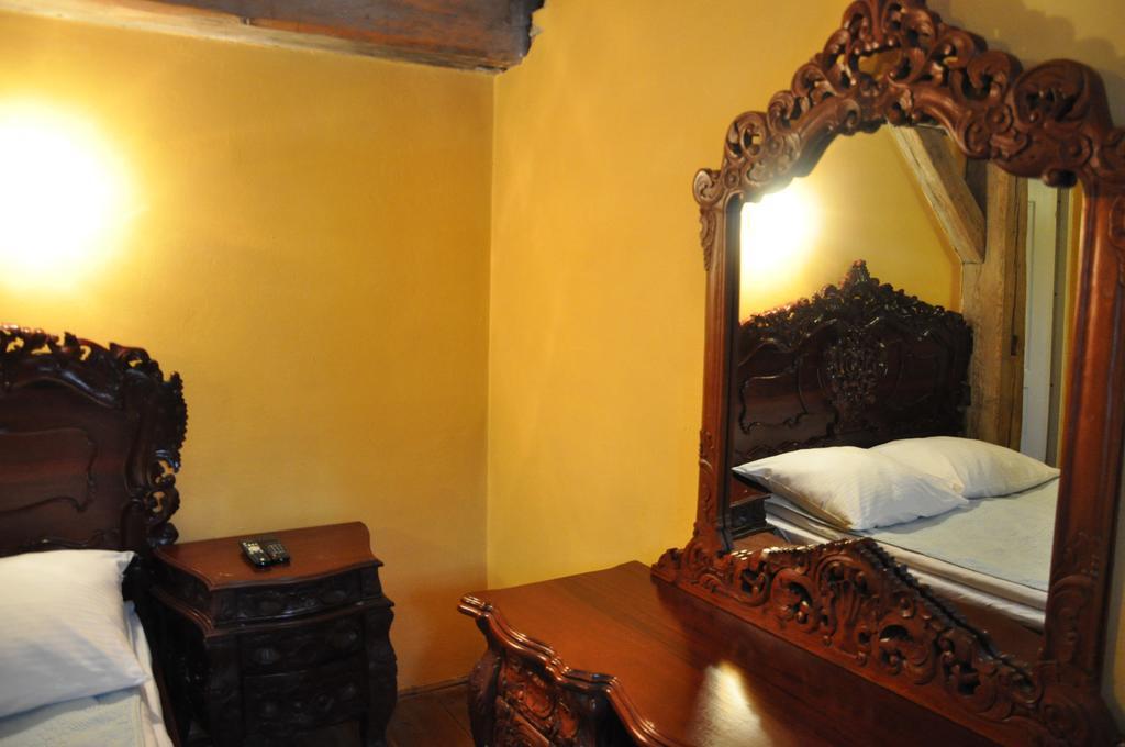 Ostoya Inn & Granary Jasionka Ruang foto